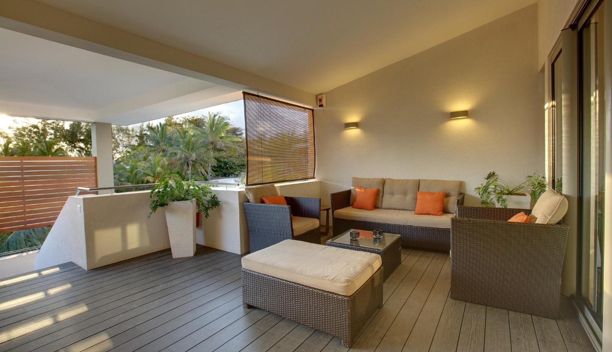 Paradise Beach By Horizon Holidays Pointe D'Esny Exterior photo